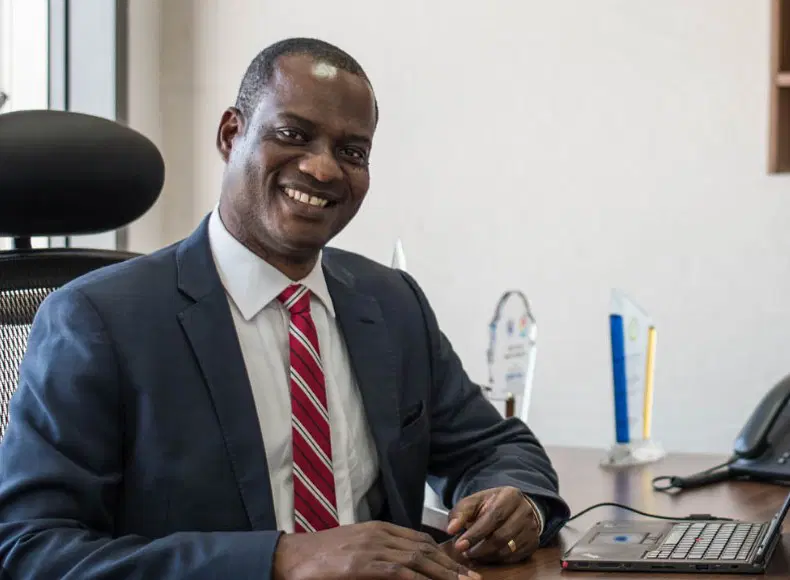 Taiwo Oyedele Biography